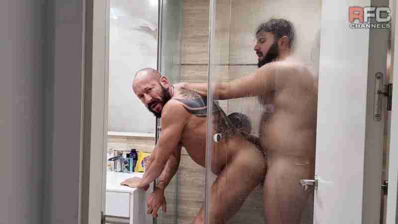 RFC – Water Sports – Leo Grin & Darek Kraft